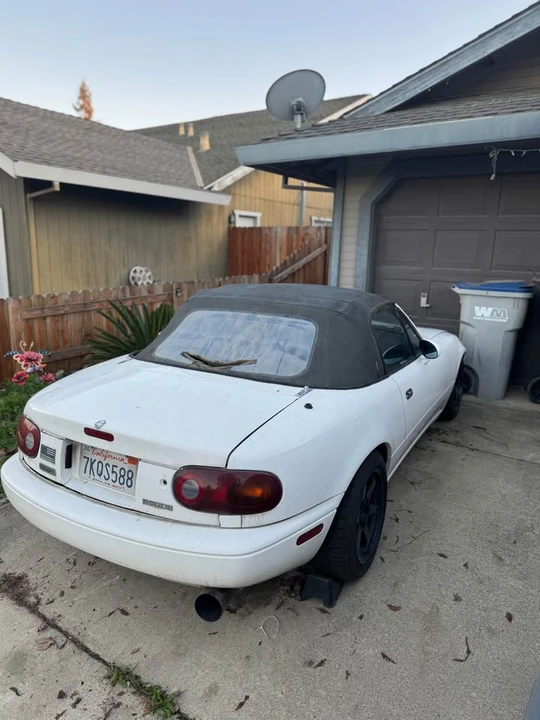 1990 Mazda NA MX-5 Miata - Image 2 of 6