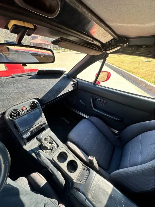 1990 Mazda NA MX-5 Miata - Image 8 of 14