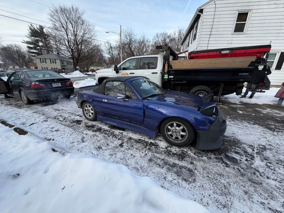 1990 Mazda NA MX-5 Miata - Image 2 of 5