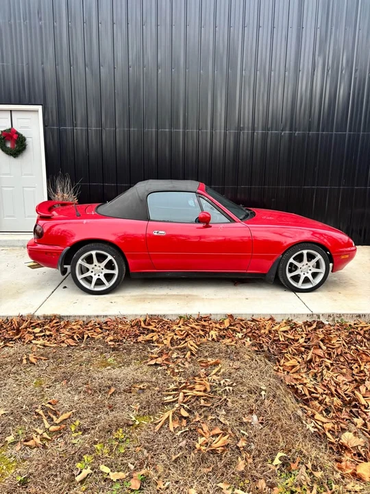 1990 Mazda NA MX-5 Miata - Image 15 of 16