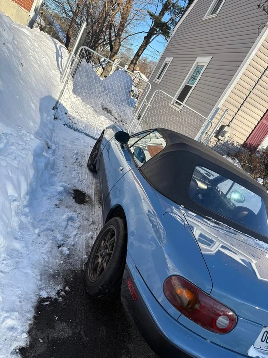 1990 Mazda NA MX-5 Miata - Image 13 of 18