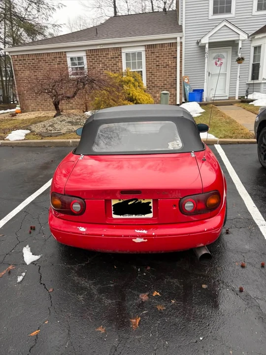 1990 Mazda NA MX-5 Miata - Image 3 of 4