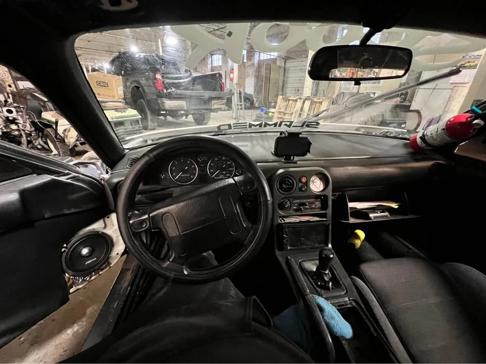 1990 Mazda NA MX-5 Miata - Image 10 of 16