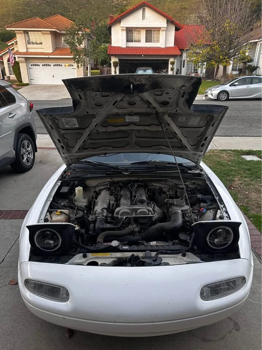1990 Mazda NA MX-5 Miata - Image 6 of 9