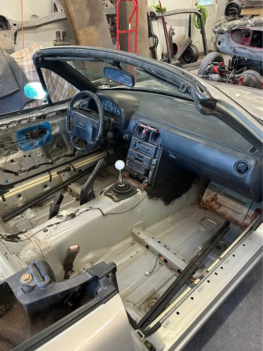 1990 Mazda NA MX-5 Miata - Image 4 of 7
