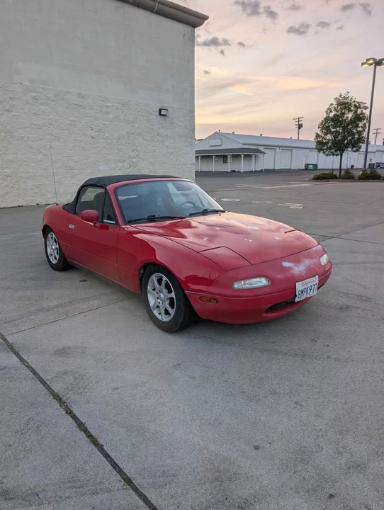 1990 Mazda NA MX-5 Miata - Image 5 of 7
