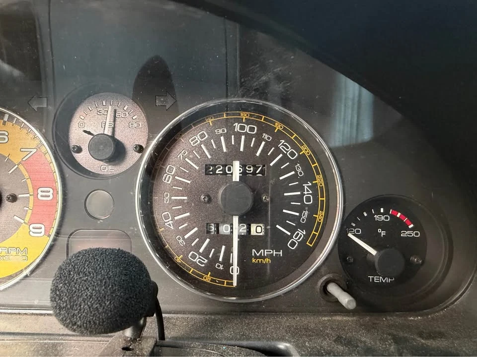 1990 Mazda NA MX-5 Miata - Image 6 of 9