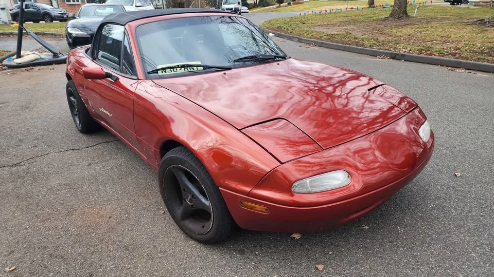 1990 Mazda NA MX-5 Miata - Image 5 of 7