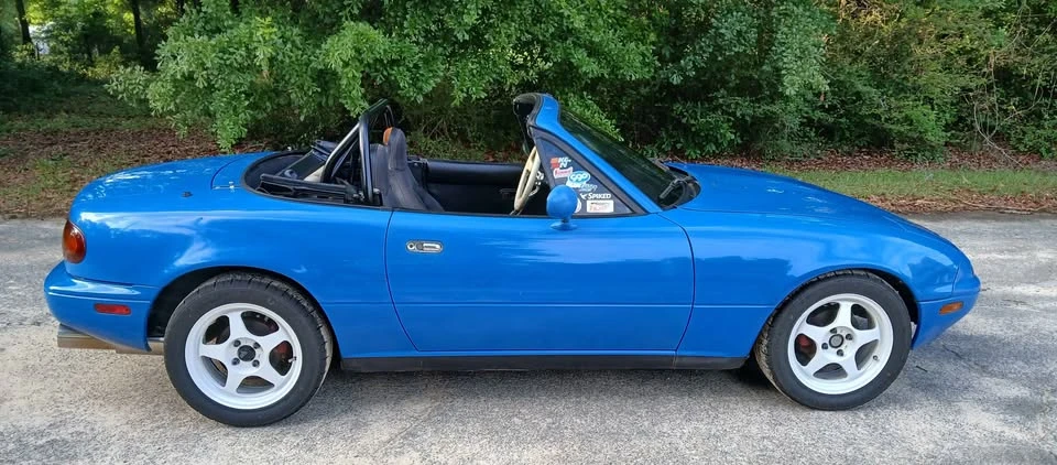 1990 Mazda NA MX-5 Miata - Image 10 of 17