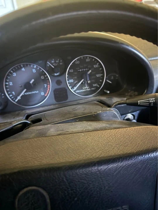 1990 Mazda NA MX-5 Miata - Image 5 of 9