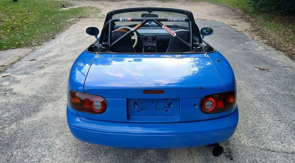1990 Mazda NA MX-5 Miata - Image 9 of 17