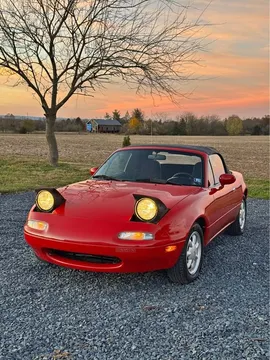 1990 Mazda MX-5 Miata Convertible