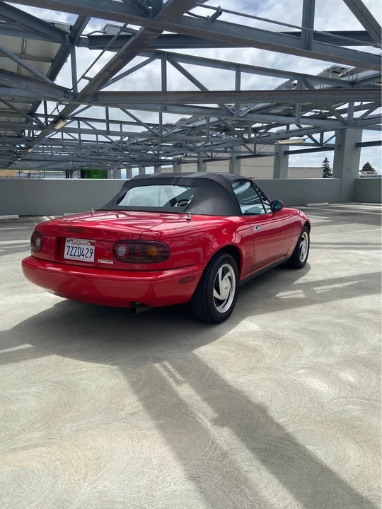 1990 Mazda NA MX-5 Miata - Image 5 of 16