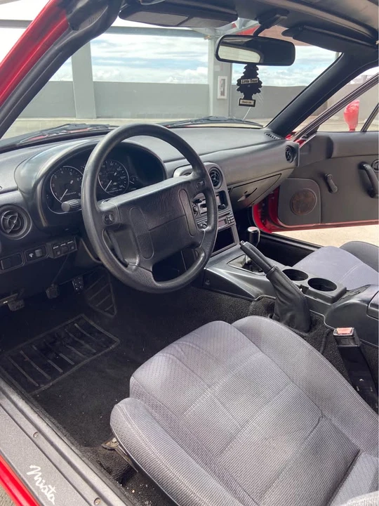 1990 Mazda NA MX-5 Miata - Image 7 of 16