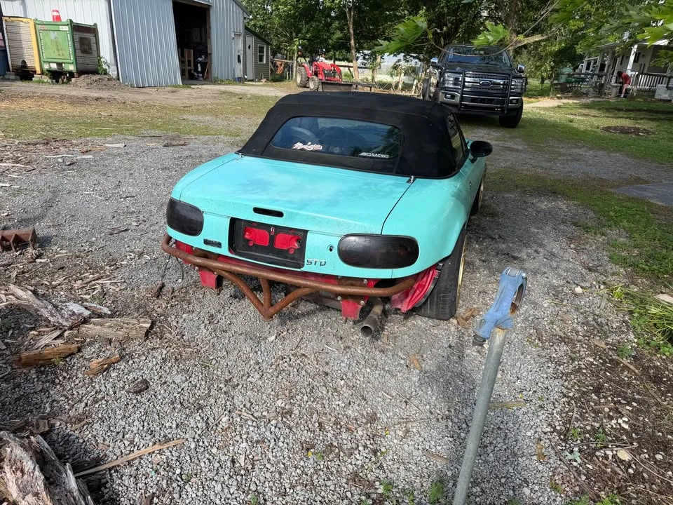 1990 Mazda NA MX-5 Miata - Image 5 of 6