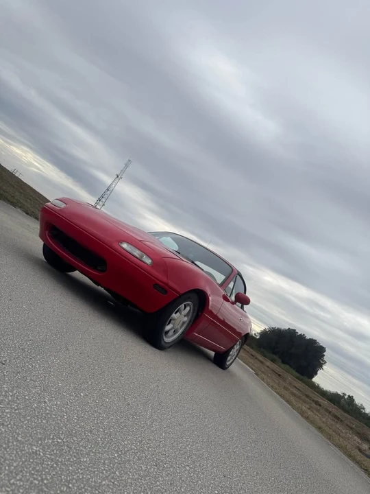1990 Mazda NA MX-5 Miata - Image 14 of 18