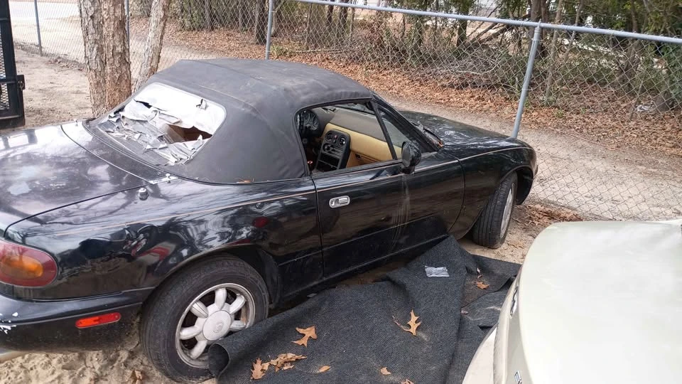 1990 Mazda NA MX-5 Miata - Image 3 of 4