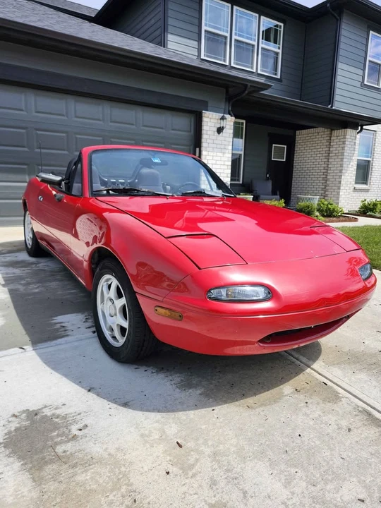 1990 Mazda NA MX-5 Miata - Image 8 of 21