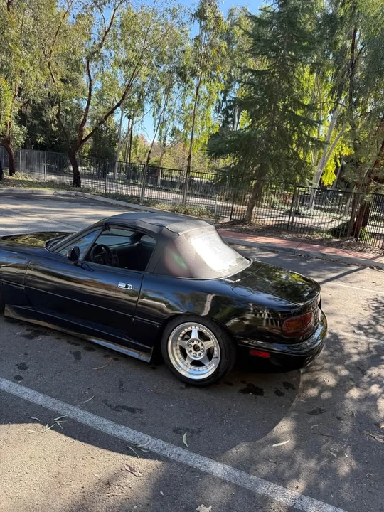 1990 Mazda NA MX-5 Miata - Image 8 of 19