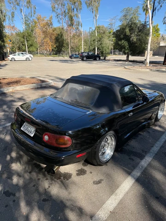 1990 Mazda NA MX-5 Miata - Image 5 of 19