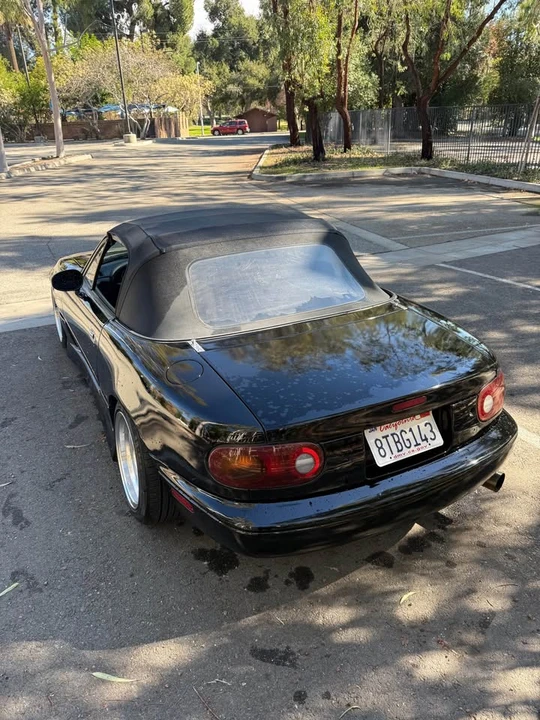 1990 Mazda NA MX-5 Miata - Image 6 of 19