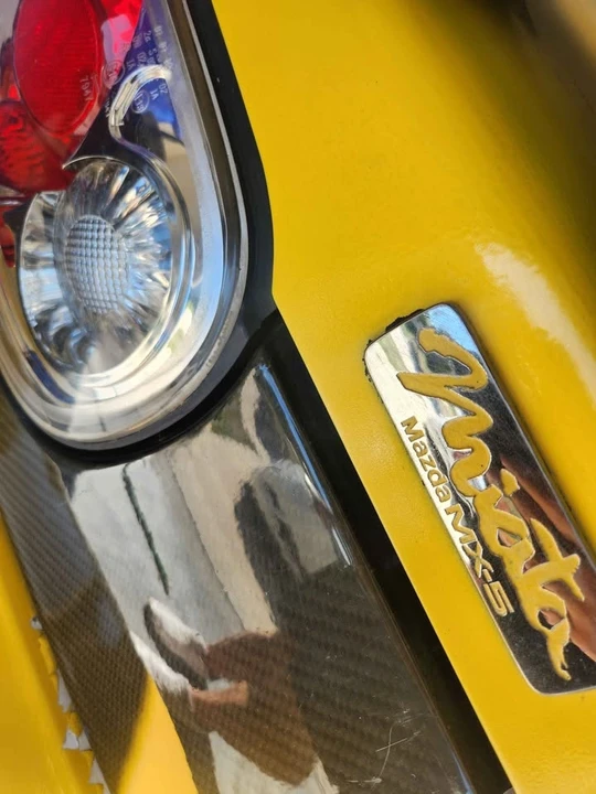 1990 Mazda NA MX-5 Miata - Image 6 of 7