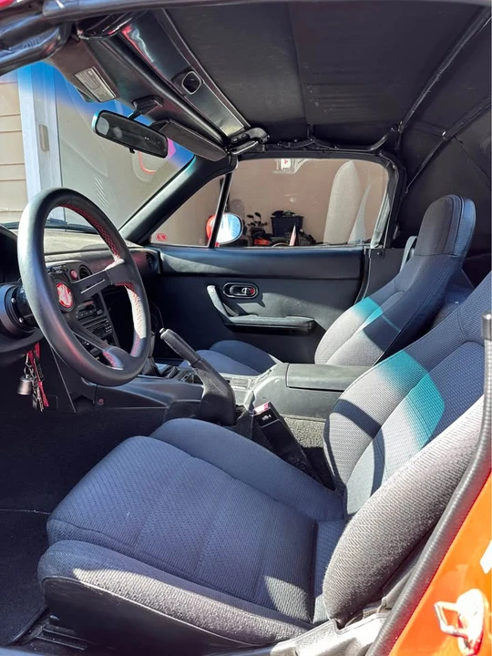 1990 Mazda NA MX-5 Miata - Image 6 of 7