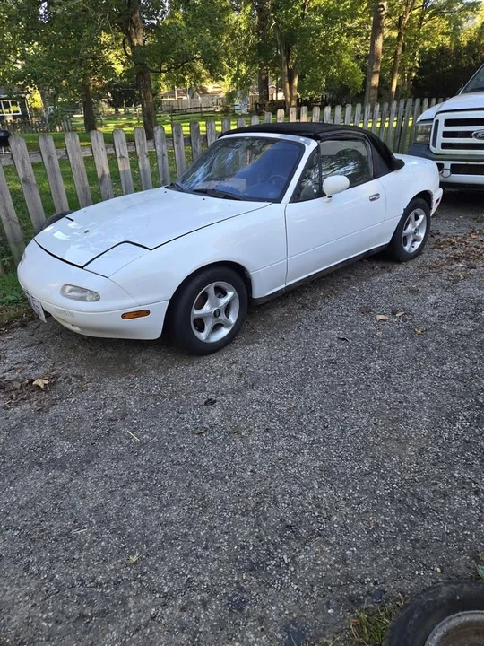 1990 Mazda NA MX-5 Miata - Image 3 of 6