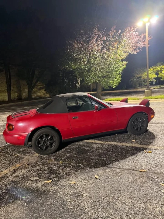 1990 Mazda NA MX-5 Miata - Image 6 of 14