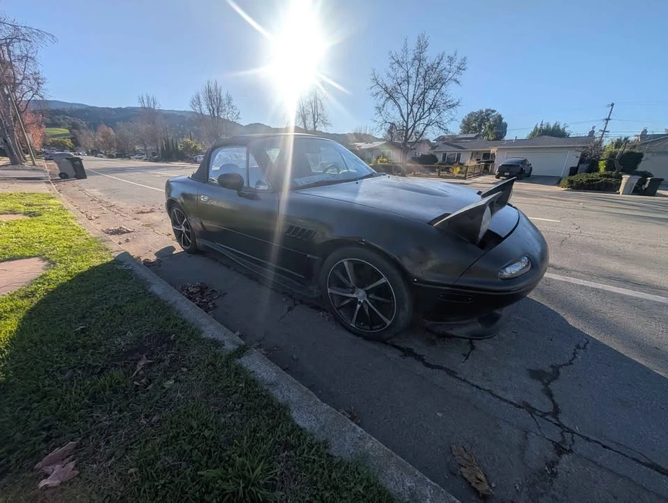 1990 Mazda NA MX-5 Miata - Image 3 of 12