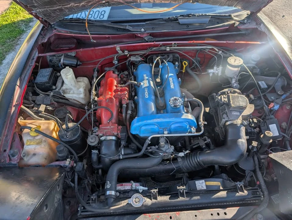 1990 Mazda NA MX-5 Miata - Image 7 of 12