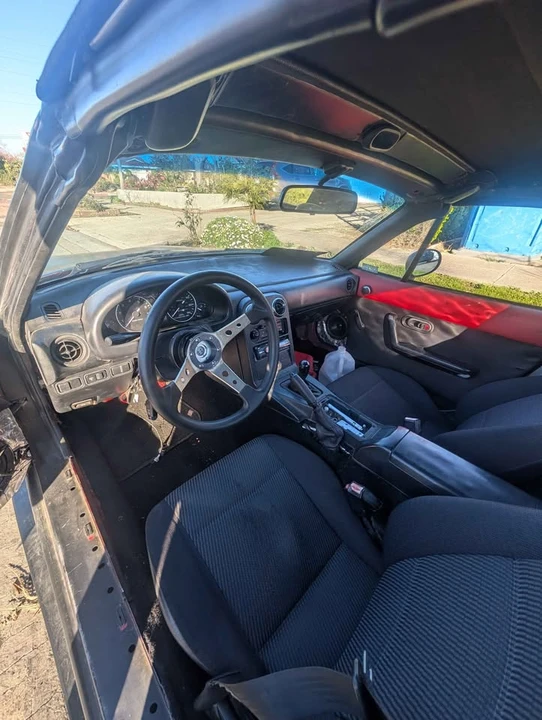 1990 Mazda NA MX-5 Miata - Image 8 of 12