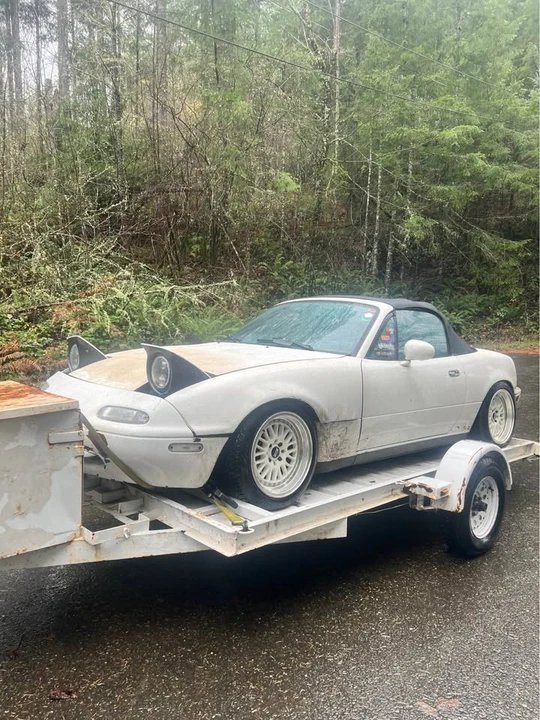 1990 Mazda NA MX-5 Miata - Image 2 of 10