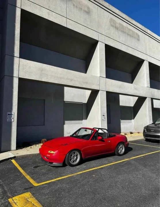 1990 Mazda NA MX-5 Miata - Image 9 of 9