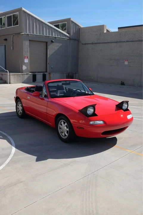 1990 Mazda NA MX-5 Miata - Image 8 of 18