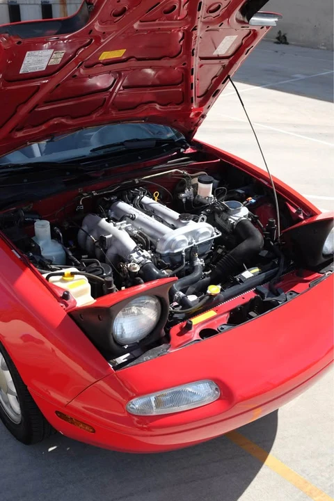 1990 Mazda NA MX-5 Miata - Image 16 of 18