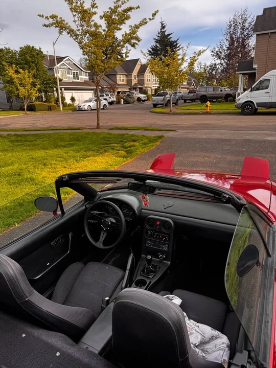 1990 Mazda NA MX-5 Miata - Image 6 of 9