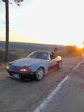 1990 Mazda MX-5 Miata Sport