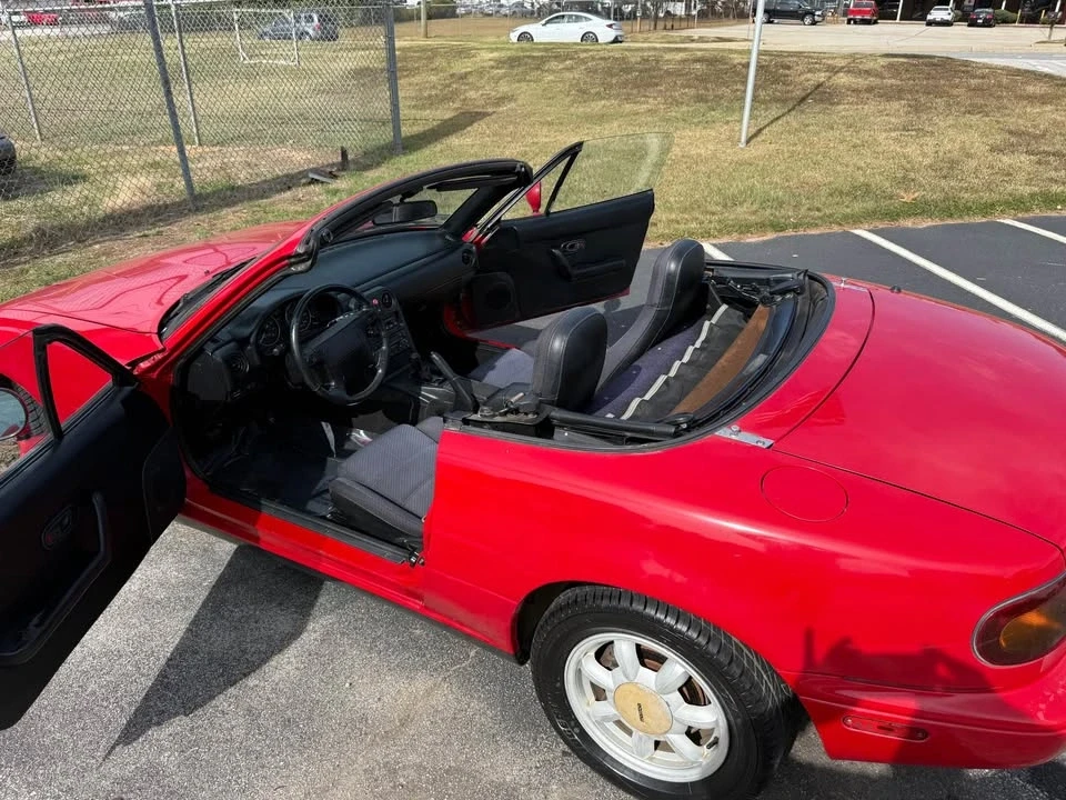 1990 Mazda NA MX-5 Miata - Image 2 of 15