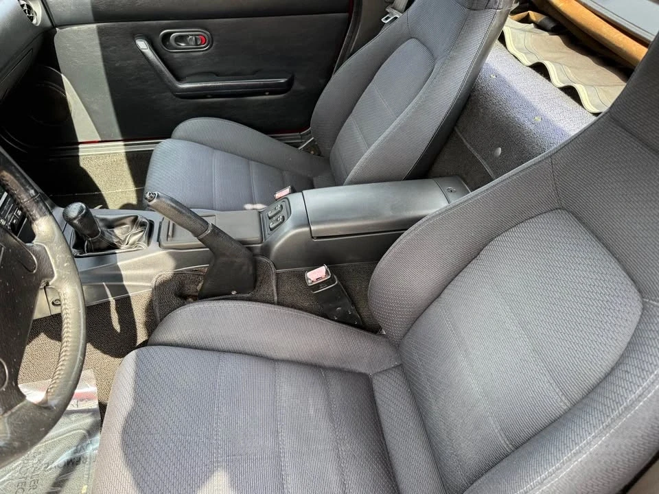 1990 Mazda NA MX-5 Miata - Image 11 of 15