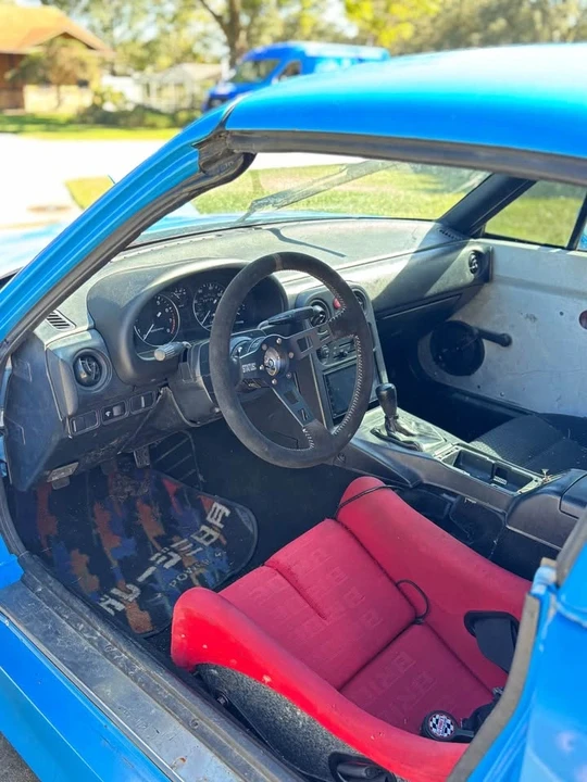 1990 Mazda NA MX-5 Miata - Image 5 of 5