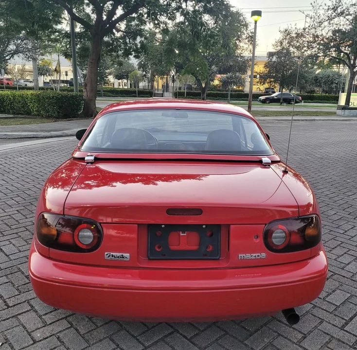 1990 Mazda NA MX-5 Miata - Image 7 of 16