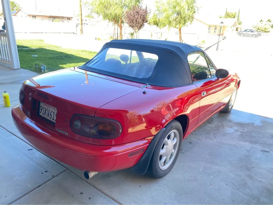1990 Mazda NA MX-5 Miata - Image 17 of 19