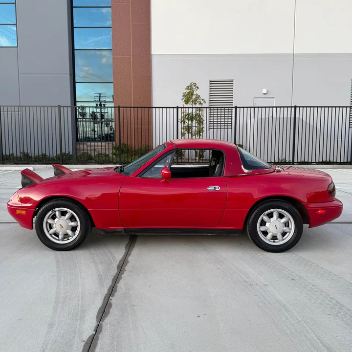 1990 Mazda NA MX-5 Miata - Image 3 of 20