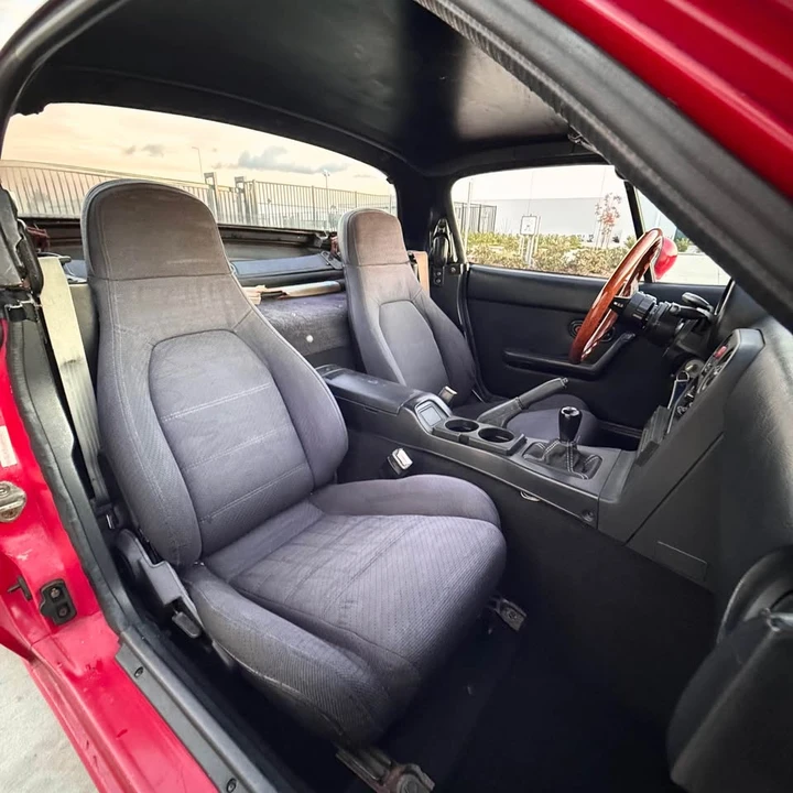 1990 Mazda NA MX-5 Miata - Image 14 of 20