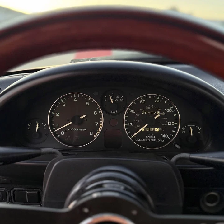 1990 Mazda NA MX-5 Miata - Image 15 of 20