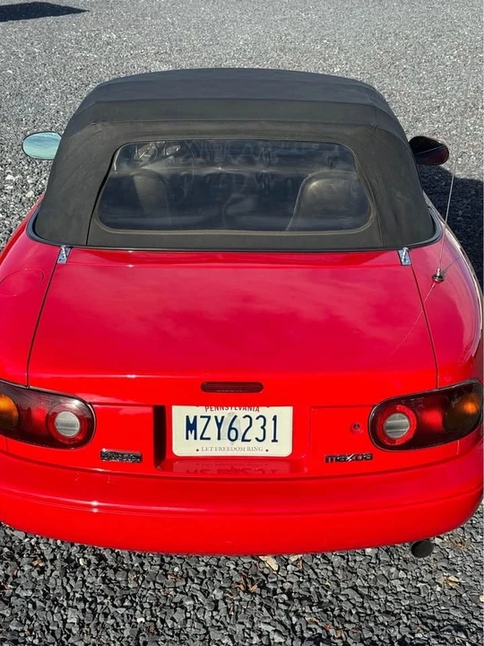 1990 Mazda NA MX-5 Miata - Image 8 of 18