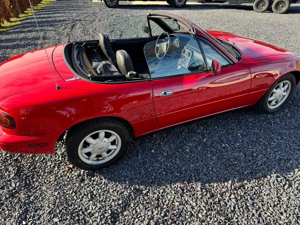 1990 Mazda NA MX-5 Miata - Image 7 of 18