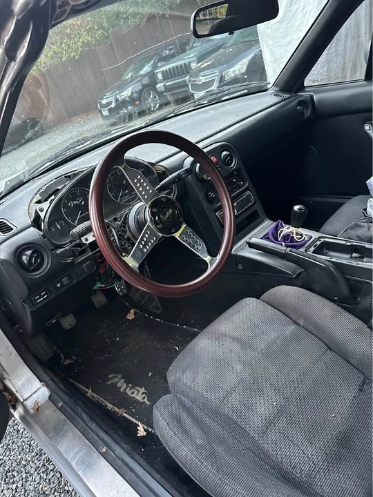 1990 Mazda NA MX-5 Miata - Image 2 of 5