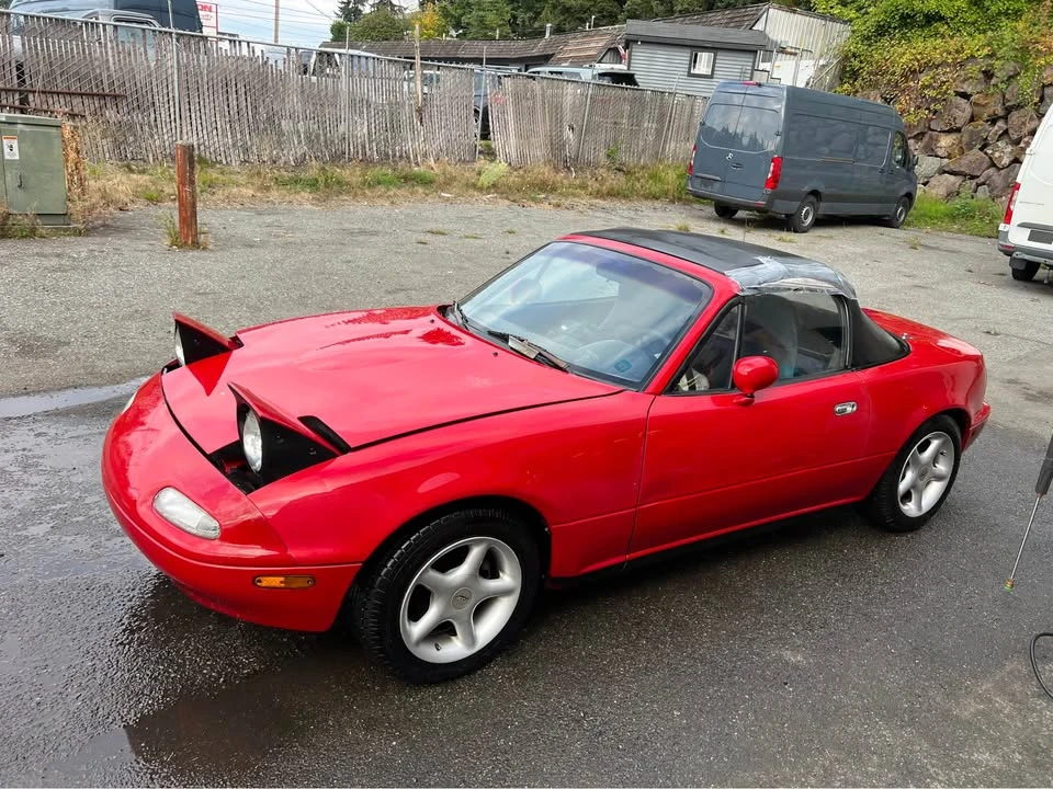 1990 Mazda NA MX-5 Miata - Image 7 of 10